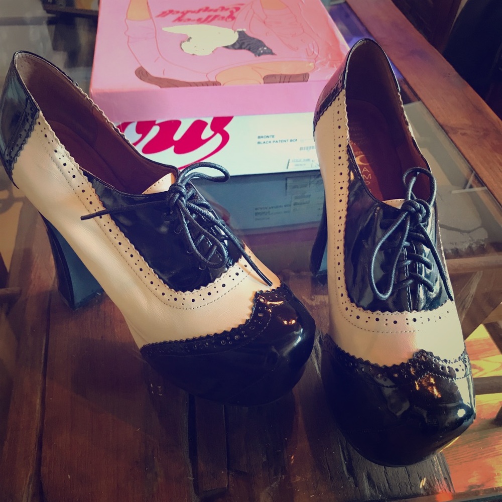 Jeffrey Campbell Bronte Black/Cream Patent Heels